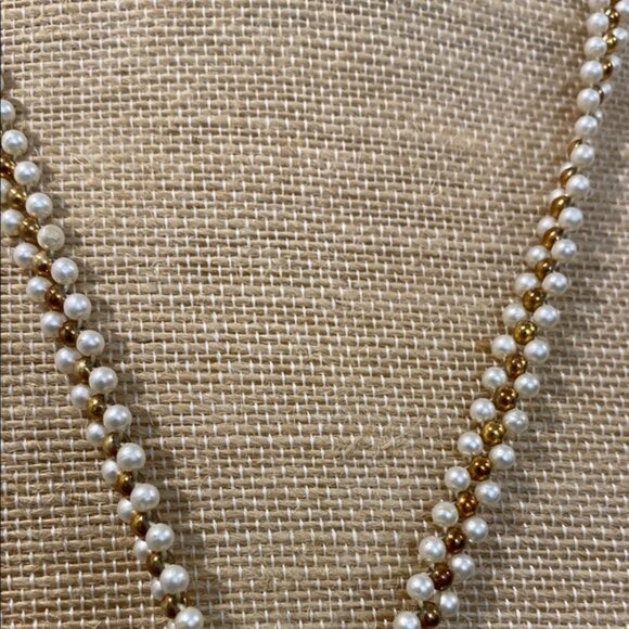 Gold and White beaded Necklace Knot Necklace - Picture 5 of 7